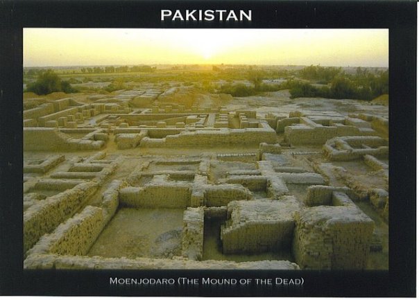 LATEST: Ammazing Facts About Pakistan! Pakistan-ruins-of-moenjodaro-unesco